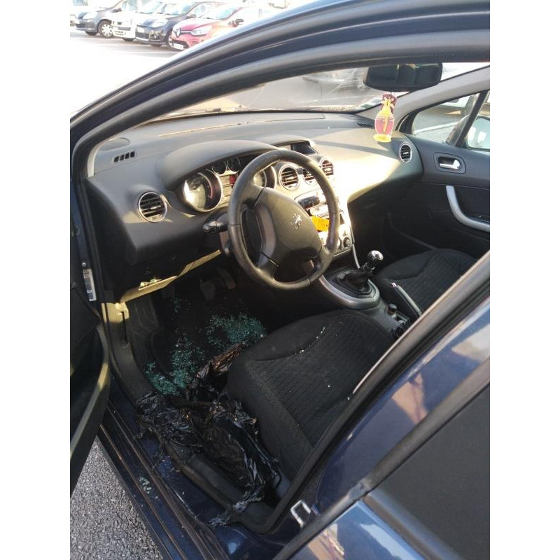 Pretensionneur de ceinture avant gauche PEUGEOT 308 1 SW Photo n°10