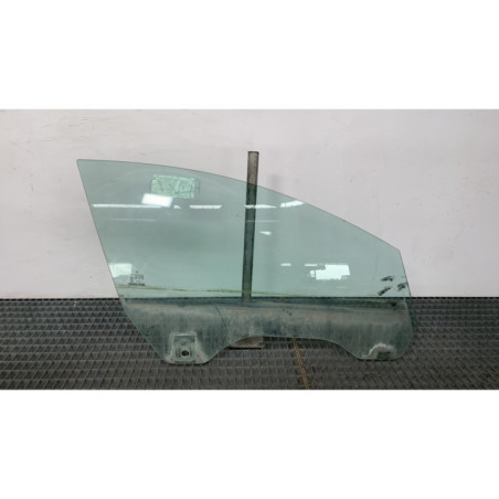 Vitre avant droit MERCEDES CLASSE CLS 219