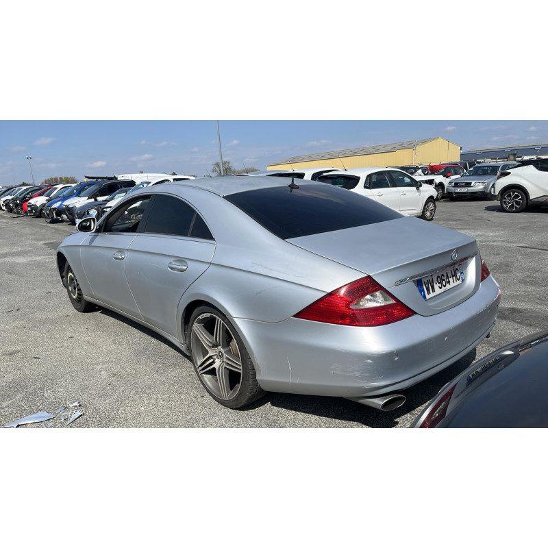 Vitre avant droit MERCEDES CLASSE CLS 219 Photo n°14