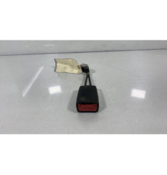 Attache ceinture arriere droit MERCEDES CLASSE CLS 219