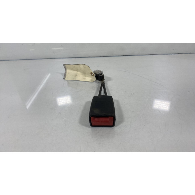 Attache ceinture arriere droit MERCEDES CLASSE CLS 219 Photo n°5