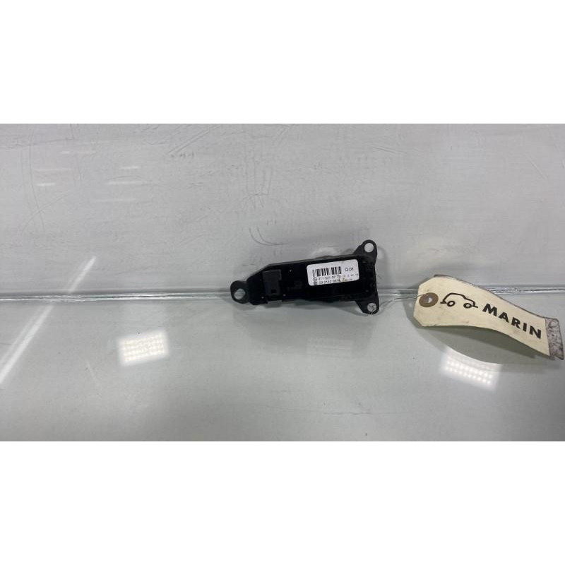 Commande retroviseurs MERCEDES CLASSE CLS 219 Photo n°2