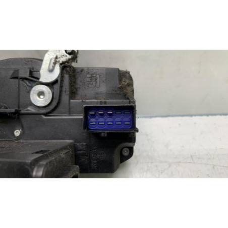 Serrure avant droit RENAULT TRAFIC 2