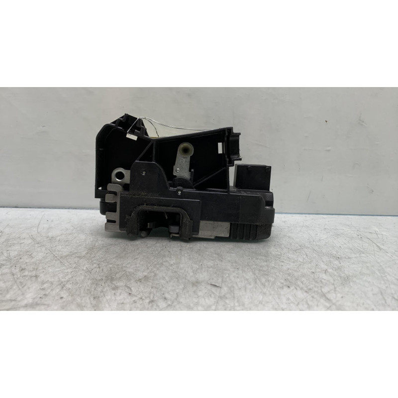 Serrure avant droit RENAULT TRAFIC 2 Photo n°3