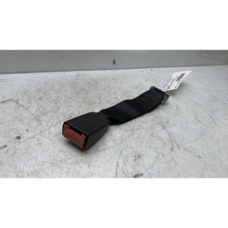 Attache ceinture arriere droit PEUGEOT 306