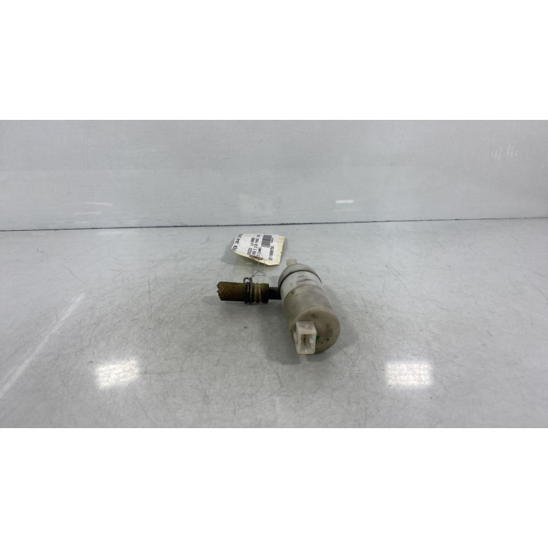 Pompe lave phares MERCEDES CLASSE E 210 Photo n°1