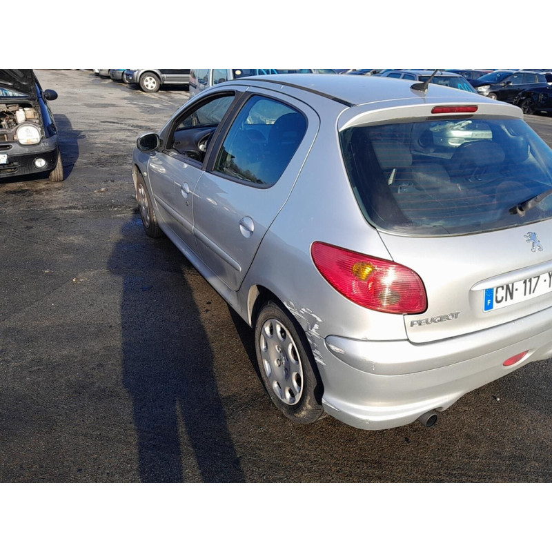 Pretensionneur de ceinture avant droit PEUGEOT 206 Photo n°8