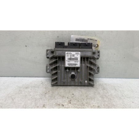 Calculateur moteur RENAULT CLIO 3 Photo n°1