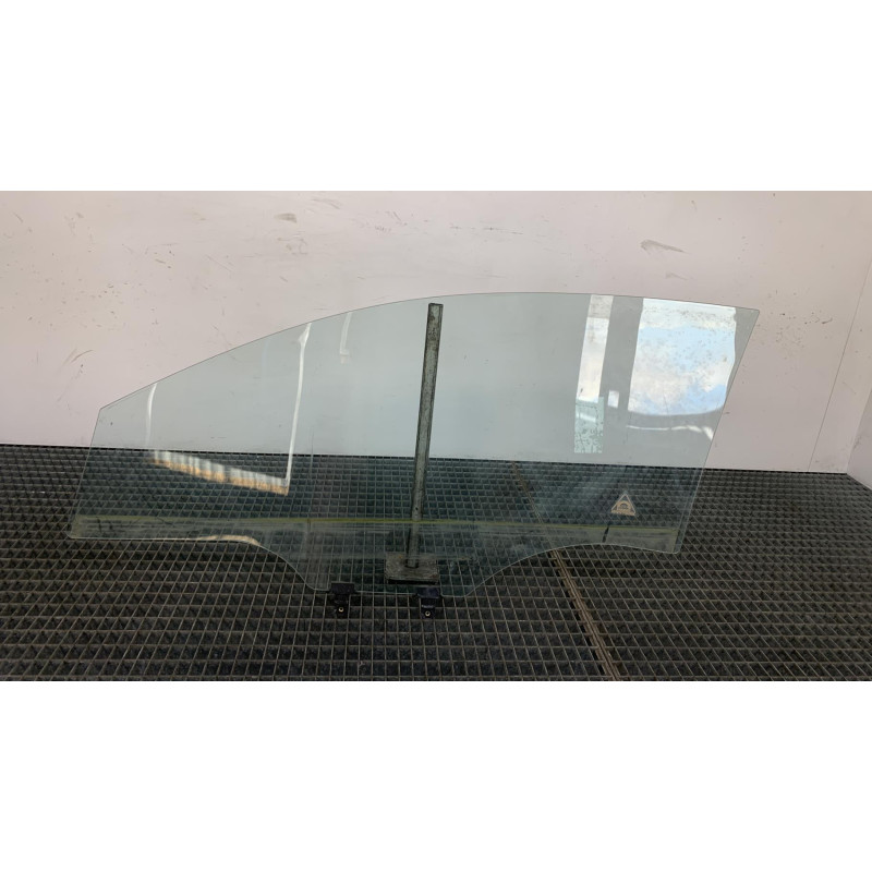 Vitre avant droit KIA PICANTO 2 Photo n°1