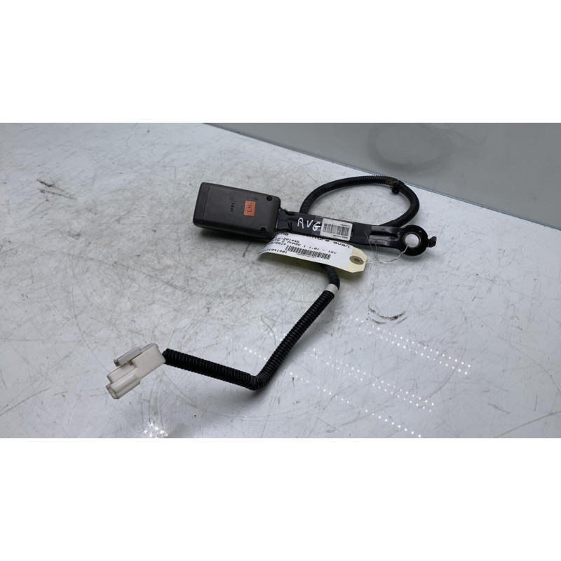 Attache ceinture avant gauche KIA PICANTO 2 Photo n°3
