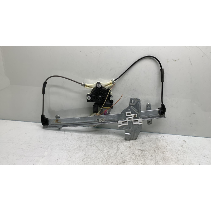Leve vitre electrique avant droit KIA PICANTO 2 Photo n°4