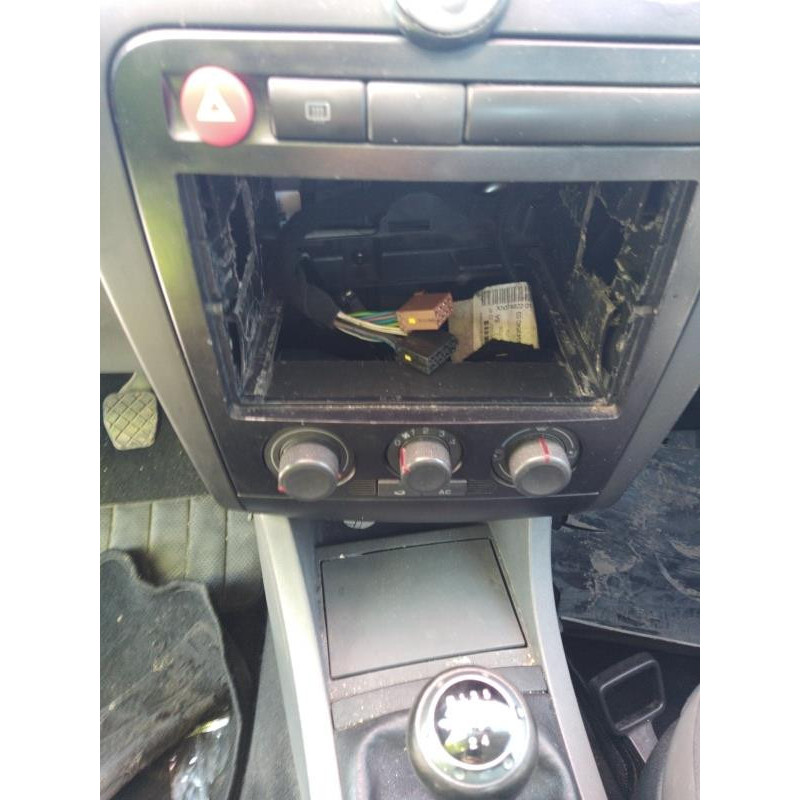Porte avant gauche SEAT IBIZA 3 Photo n°18