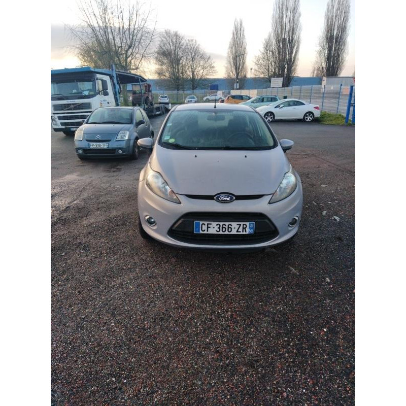 Pare boue avant gauche FORD FIESTA 6 Photo n°14