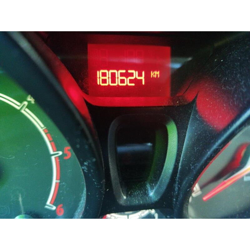 Pare boue avant gauche FORD FIESTA 6 Photo n°16