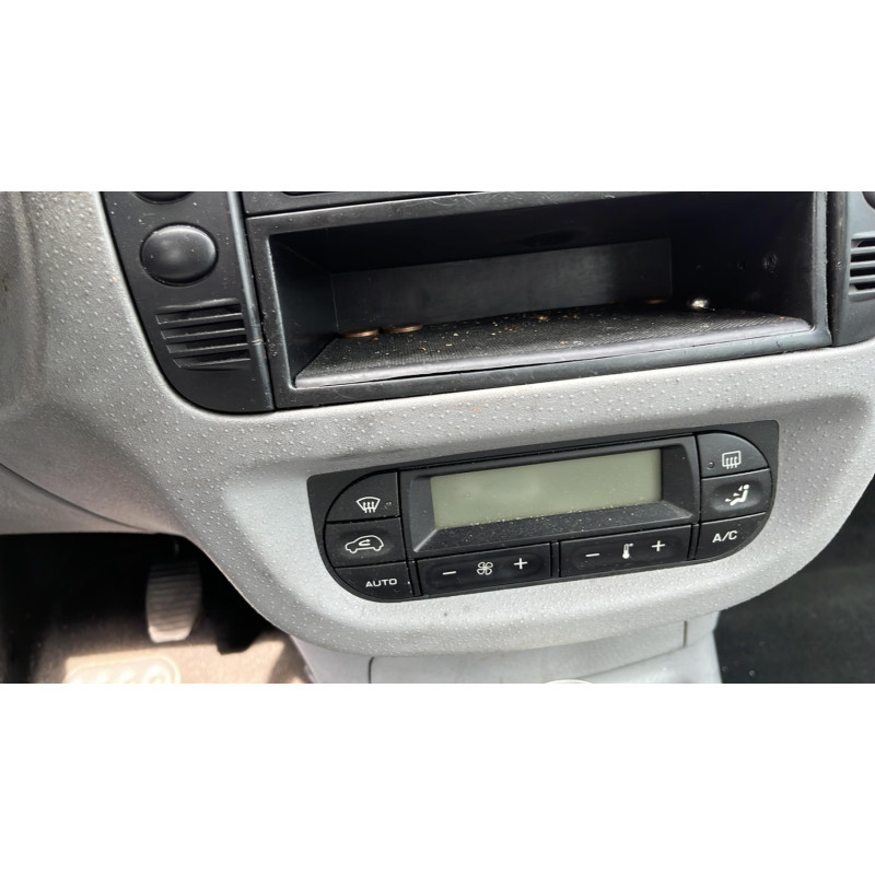 Porte arriere droit CITROEN C3 1 Photo n°16