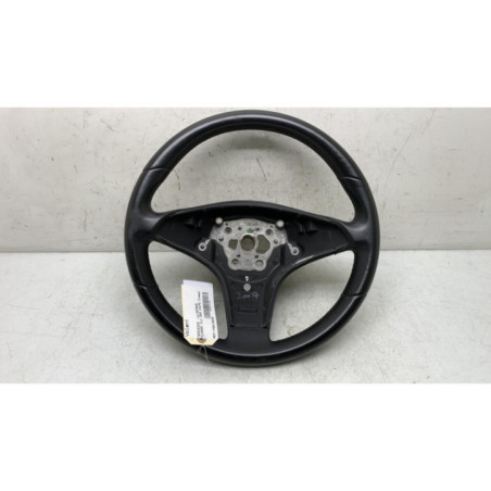 Volant MERCEDES CLASSE CLC 203 Photo n°1