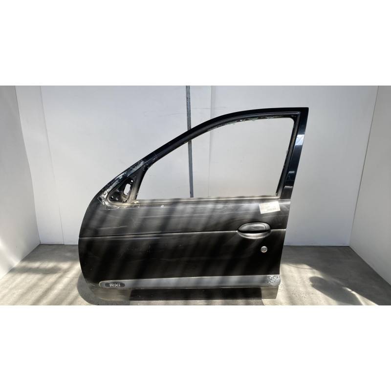 Porte avant gauche RENAULT MEGANE 1 Photo n°3