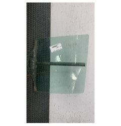 Vitre arriere droit MAZDA 2 1