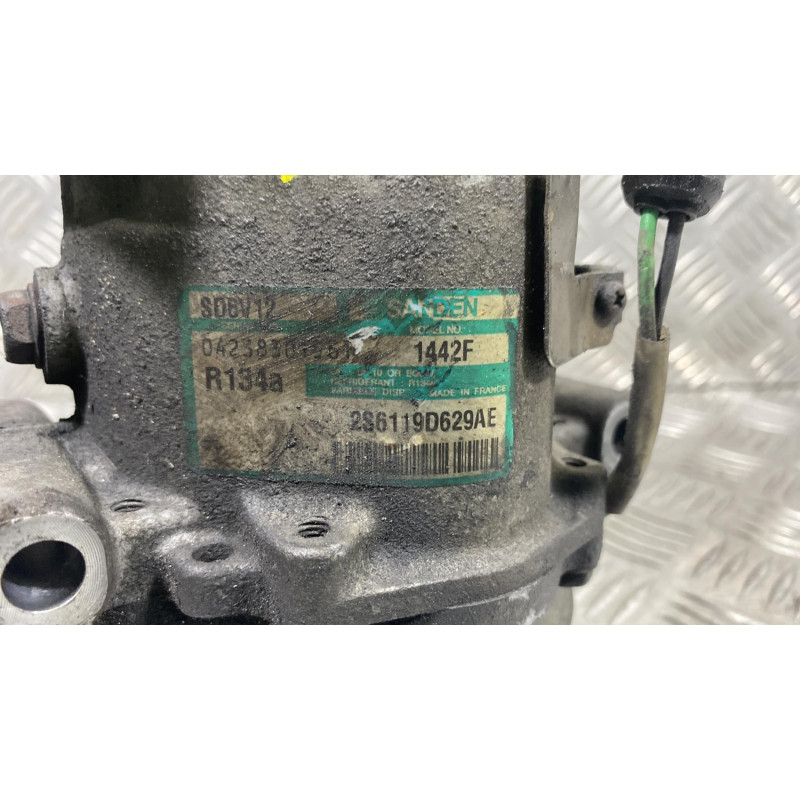 Compresseur clim MAZDA 2 1 Photo n°1