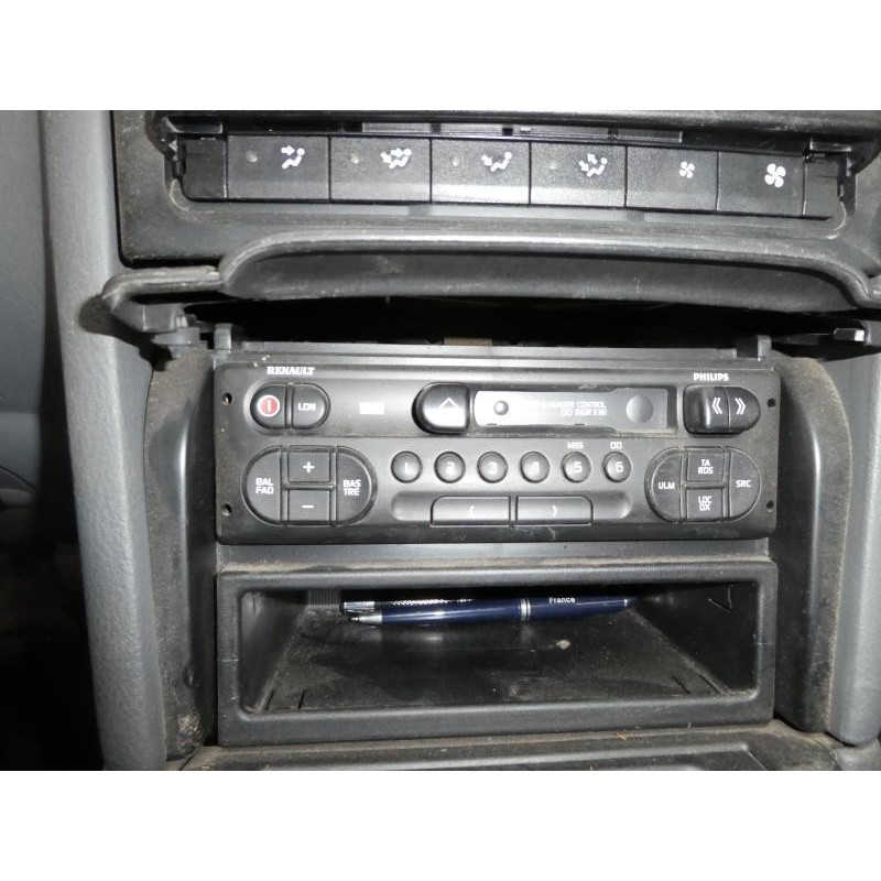 Porte avant droit RENAULT LAGUNA 1 Photo n°12
