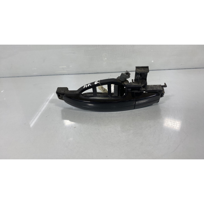 Poignee porte arriere gauche FORD C-MAX 1 Photo n°3