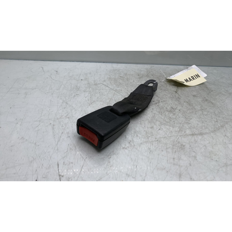 Attache ceinture arriere centrale HYUNDAI SONATA 4 Photo n°2