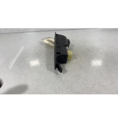 Interrupteur de leve vitre arriere gauche RENAULT CLIO 4