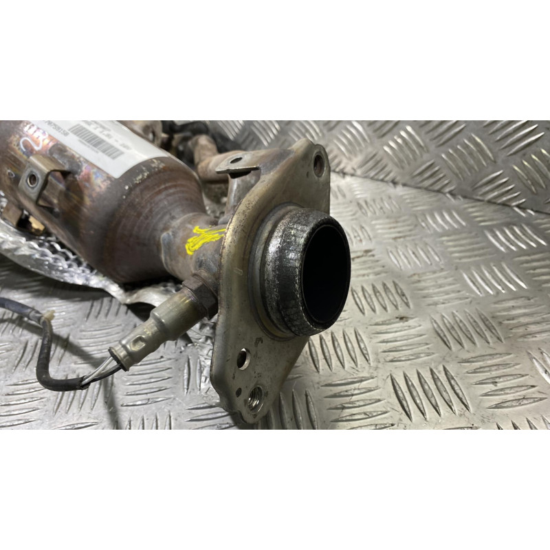 Catalyseur (echappement) TOYOTA YARIS 3 Photo n°8