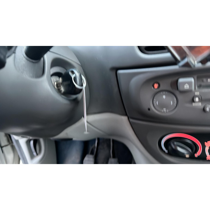 Optique avant principal droit (feux)(phare) RENAULT SCENIC 1 Photo n°13