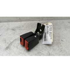 Attache ceinture arriere droit FORD FIESTA 6