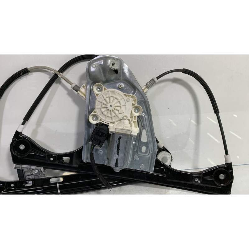 Leve vitre electrique avant droit MERCEDES CLASSE CLC 203 Photo n°3