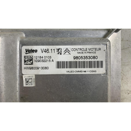 Calculateur moteur PEUGEOT 208 1