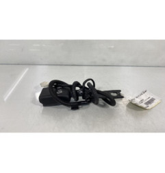 Attache ceinture avant droit TOYOTA YARIS 3