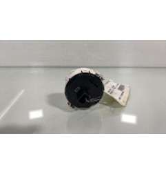 Bouton de warning TOYOTA YARIS 3 Photo n°1