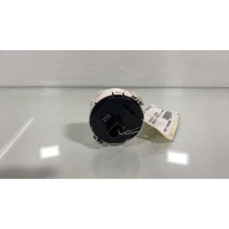 Bouton de warning TOYOTA YARIS 3 Photo n°1