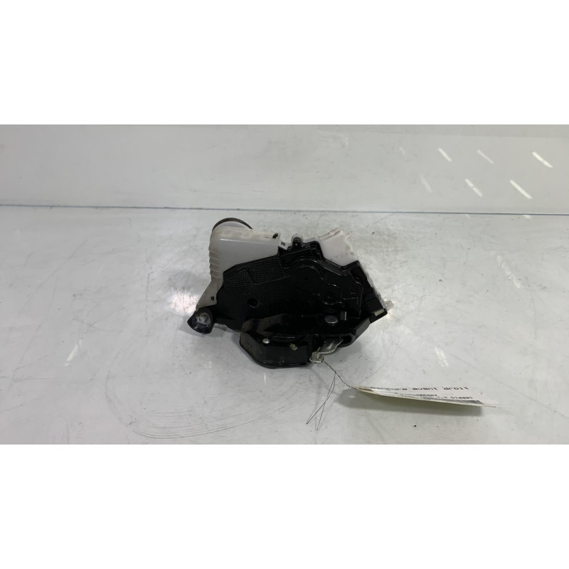 Serrure avant droit TOYOTA YARIS 3 Photo n°2