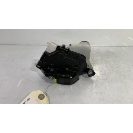 Serrure avant gauche TOYOTA YARIS 3