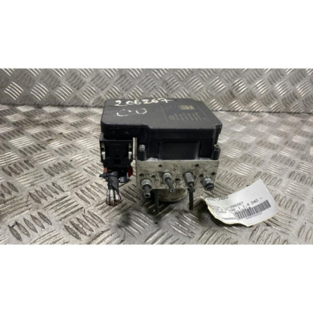 Bloc ABS (freins anti-blocage) TOYOTA YARIS 3