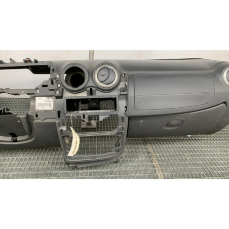 Planche de bord complete DACIA DUSTER 1