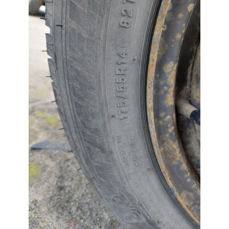 Pretensionneur de ceinture arriere gauche RENAULT CLIO 2 Photo n°14