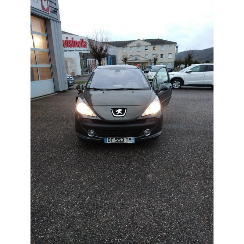 Calculateur moteur PEUGEOT 207 Photo n°7