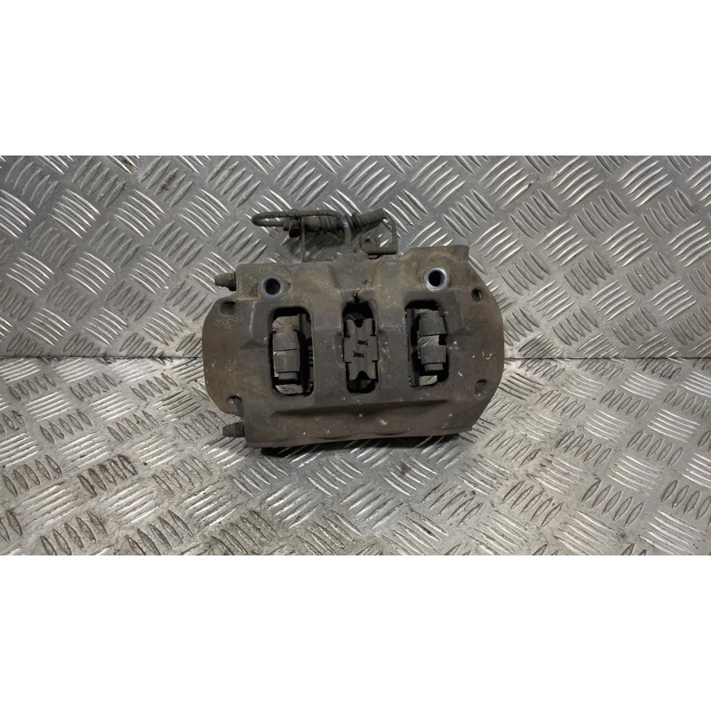 Etrier arriere droit (freinage) VOLKSWAGEN TOUAREG 2 Photo n°2