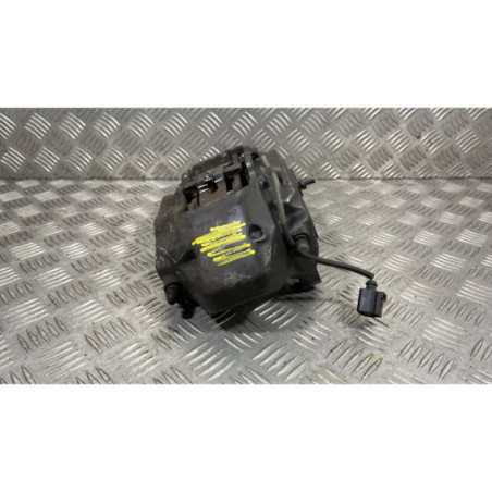 Etrier avant droit (freinage) VOLKSWAGEN TOUAREG 2