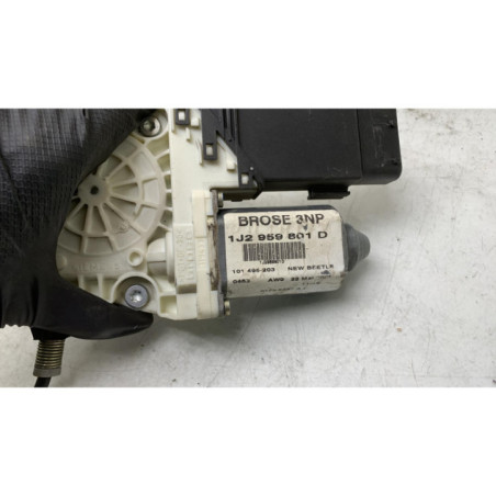 Leve vitre electrique avant droit VOLKSWAGEN NEW BEETLE 1 Photo n°1