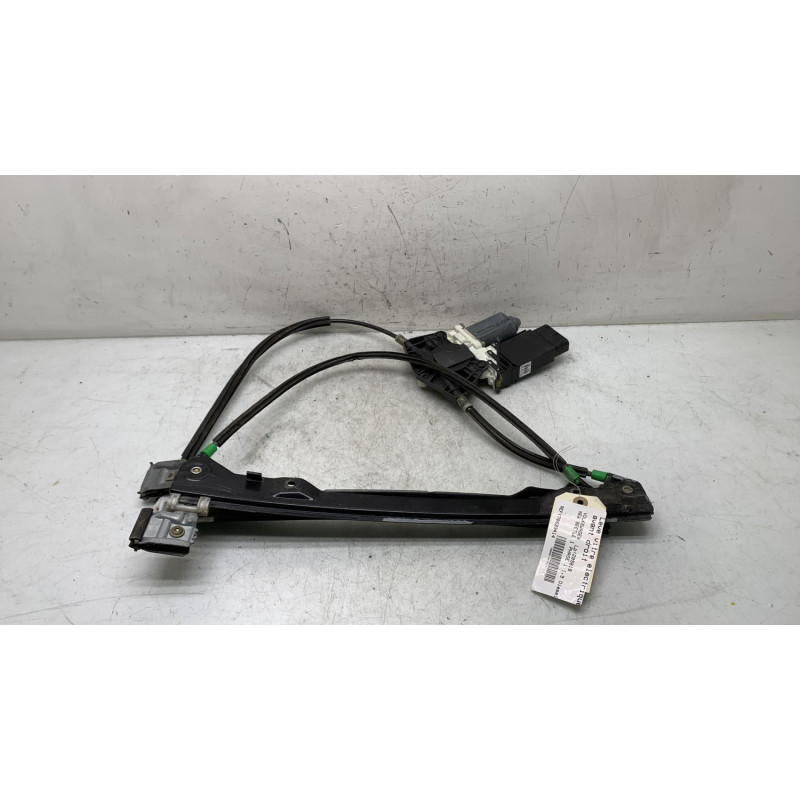 Leve vitre electrique avant droit VOLKSWAGEN NEW BEETLE 1 Photo n°2