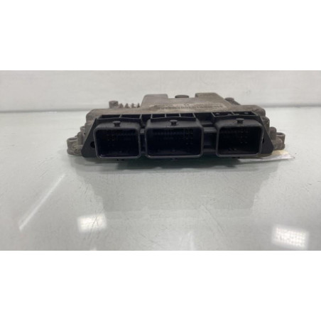 Calculateur moteur RENAULT GRAND SCENIC 2 Photo n°1