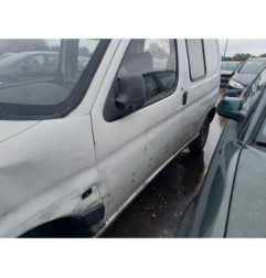 Pompe à carburant PEUGEOT PARTNER 1