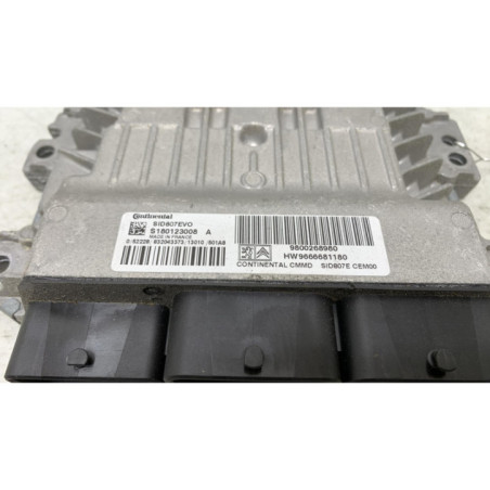 Calculateur moteur PEUGEOT 5008 1