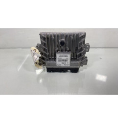 Calculateur moteur DACIA SANDERO 1