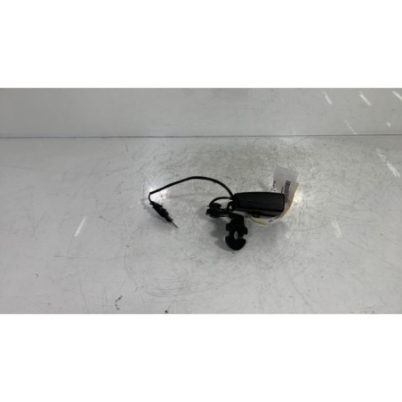 Attache ceinture arriere droit AUDI A1 1 Photo n°1